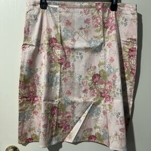 Van Heusen Floral Pencil Skirt in Pink and Green